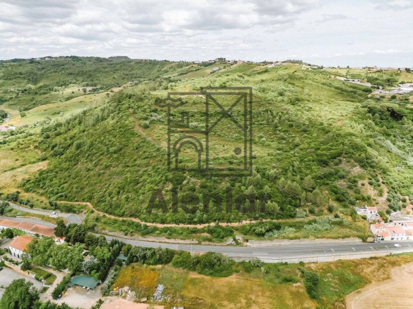 Земельный участок в Аленкер, Португалия № 242529