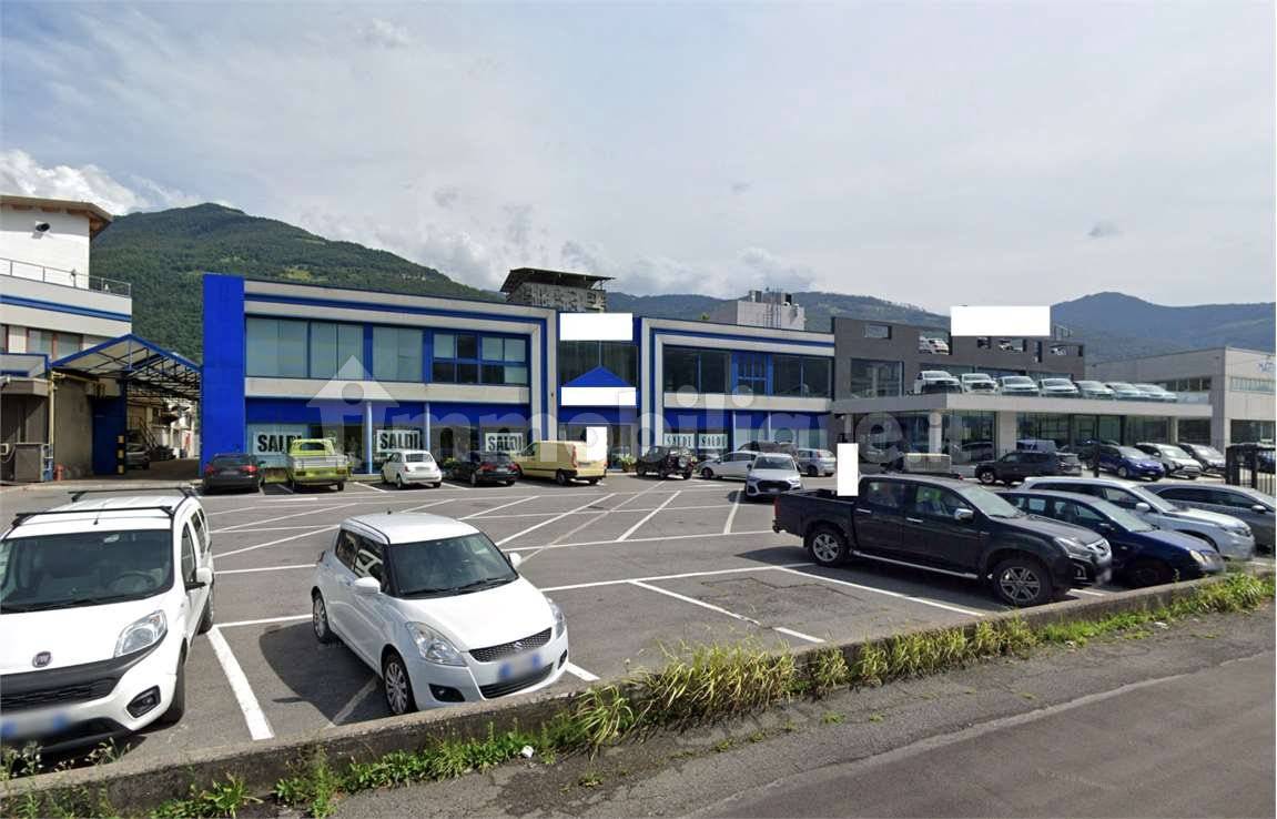 5 rooms Warehouse in Gianico, Italy No. 6483