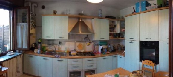 Apartamento de 3 divisões em Biandronno, Italy N.º 8434 11