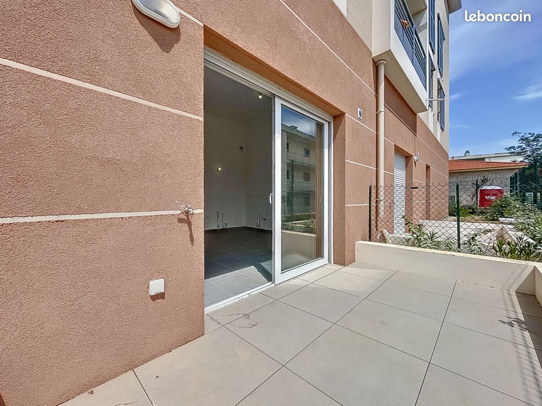 Studio in Antibes, France, Nr. 336903