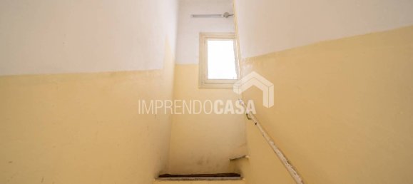 2 Schlafzimmer Wohnung in Palermo, Italy, Nr. 335149 28
