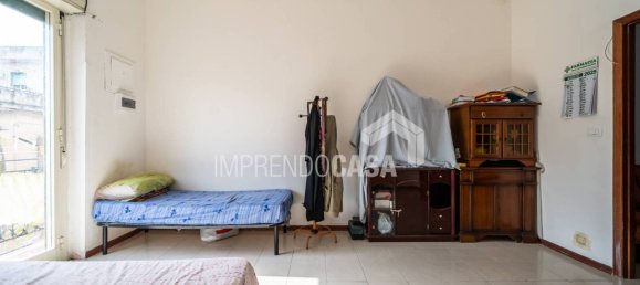 2 Schlafzimmer Wohnung in Palermo, Italy, Nr. 335149 7