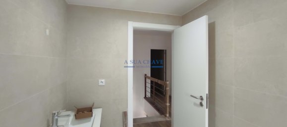 4 chambres Maison de ville à Seixal, Portugal No. 157738 5