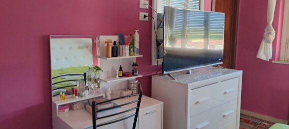 6 rooms Apartment in Arezzo, Italy No. 173528 10