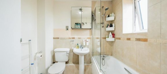 2 bedrooms Apartment in London, United Kingdom No. 10722 38