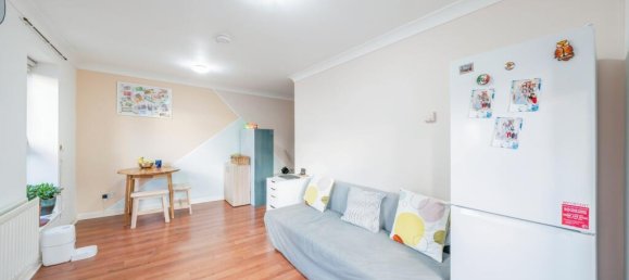 2 bedrooms Apartment in London, United Kingdom No. 10722 12