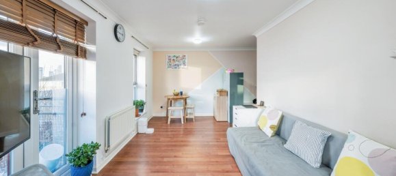 2 bedrooms Apartment in London, United Kingdom No. 10722 3