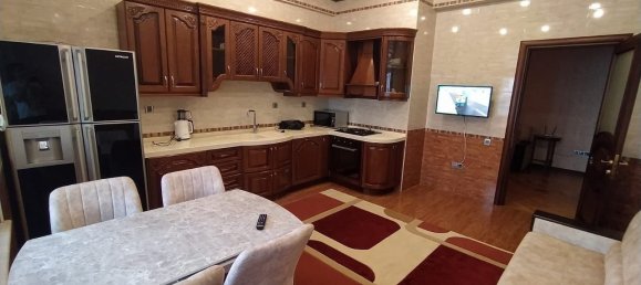 Apartamento de 5 dormitorios en Nasimi, Azerbaijan No. 1651 7