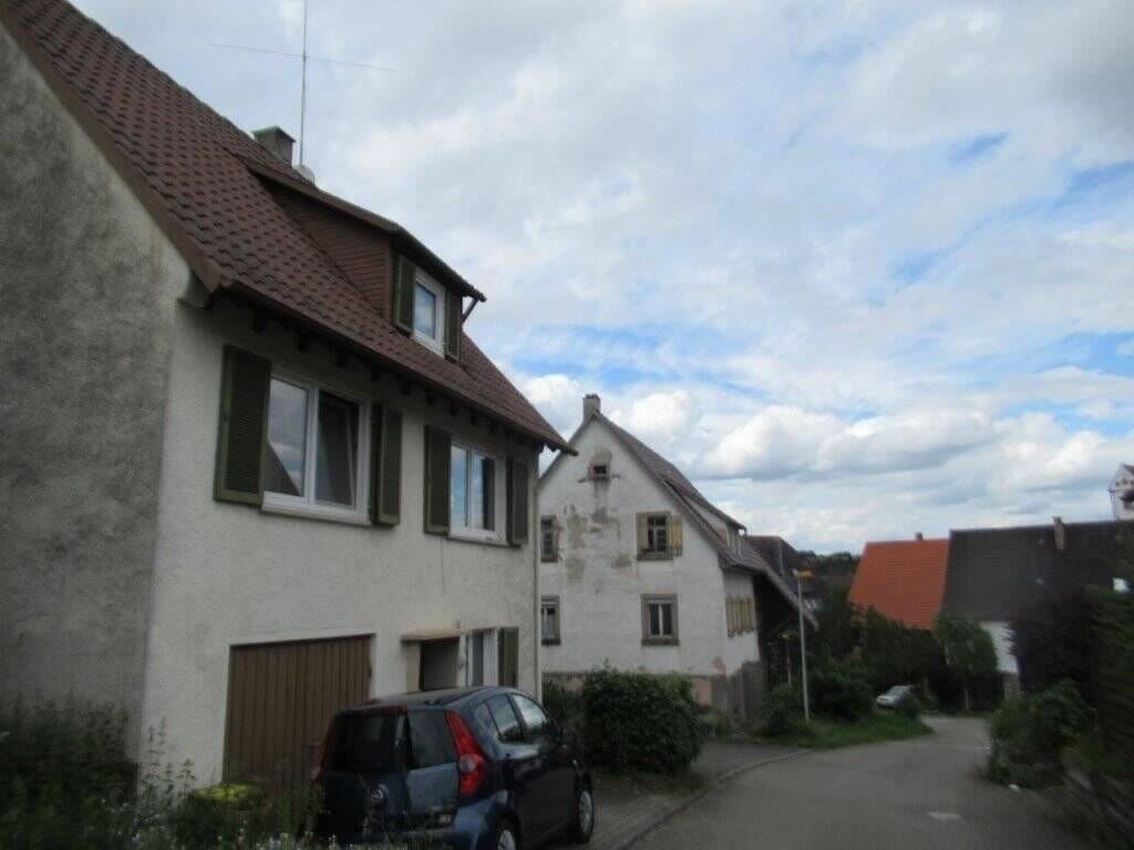 4 rooms House in Rottweil, Germany No. 68978