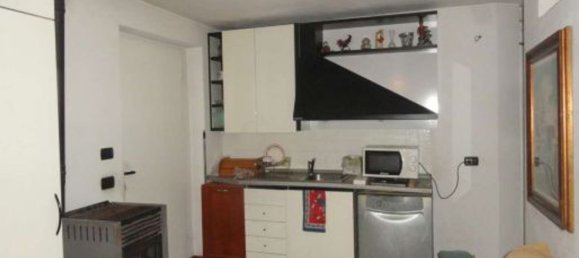 3غرفة منزل ذو طابقين في Bovisio Masciago, Italy رقم 183042 26