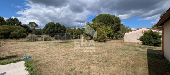 6 rooms House in Montpon-Menesterol, France No. 278810 13