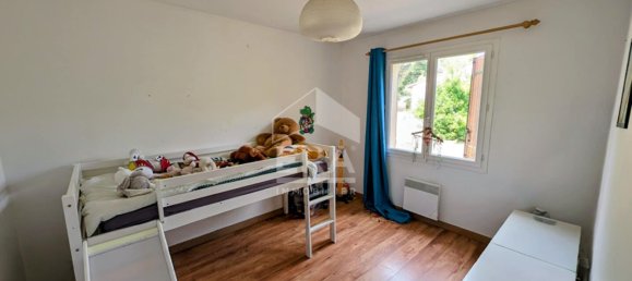 6 rooms House in Montpon-Menesterol, France No. 278810 10