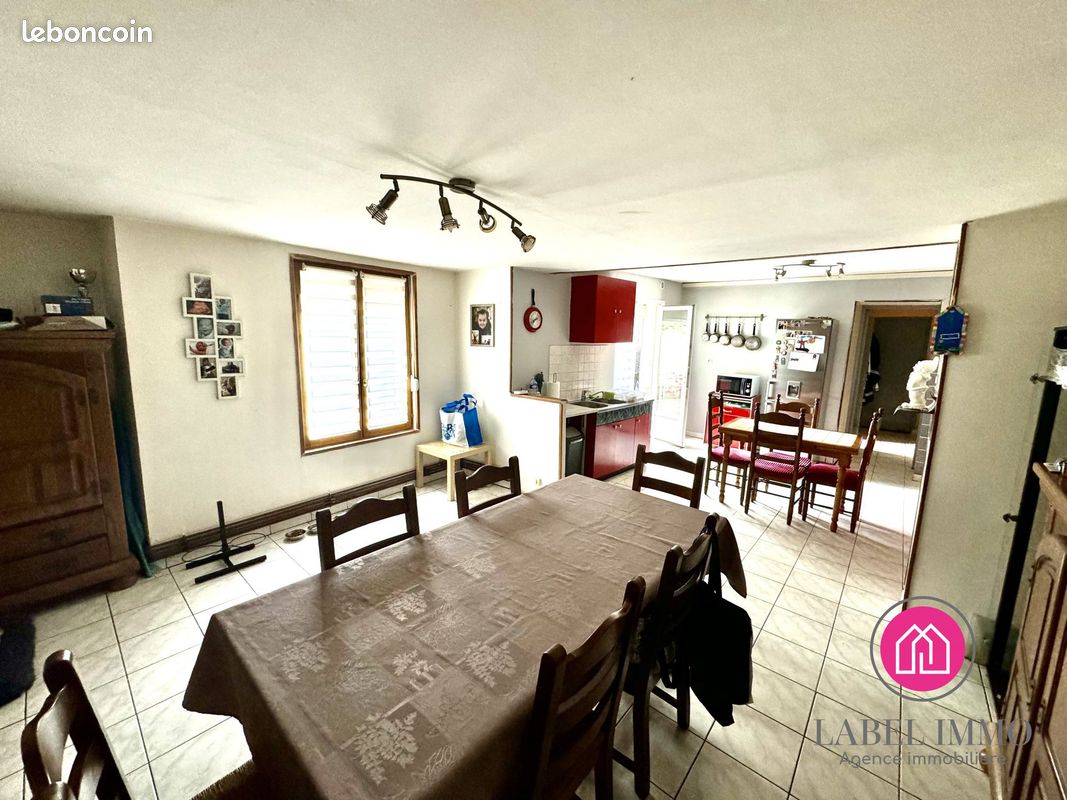 5-Zimmer Haus in Lauwin-Planque, France, Nr. 272656