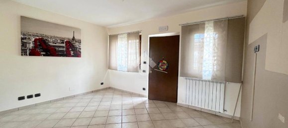 Apartamento T2 em Genzano di Roma, Italy N.º 53990 4