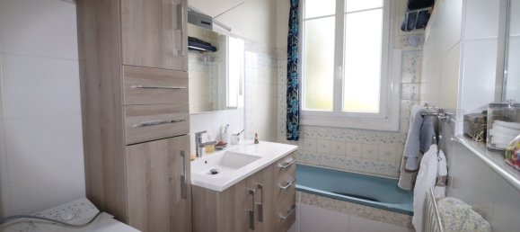 3 Schlafzimmer Haus in Ris-Orangis, France, Nr. 169299 4