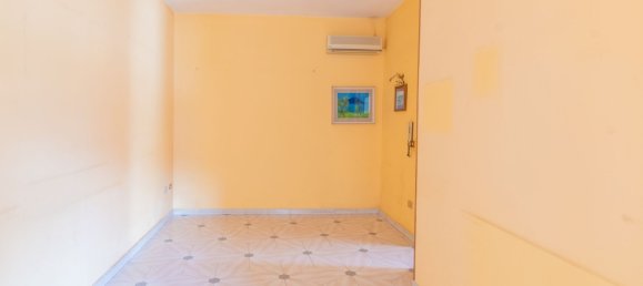 Квартира с 3 комнатами в Палермо, Италия № 276163 17