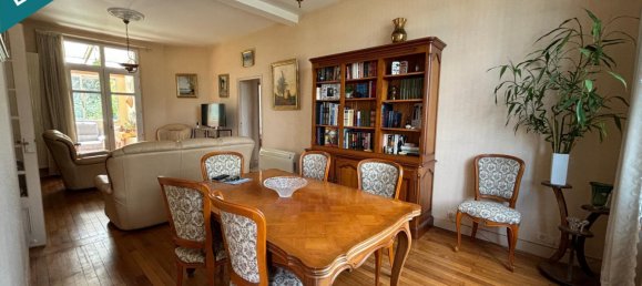 Casa de 4 dormitorios en Saint-Avertin, France No. 210479 2