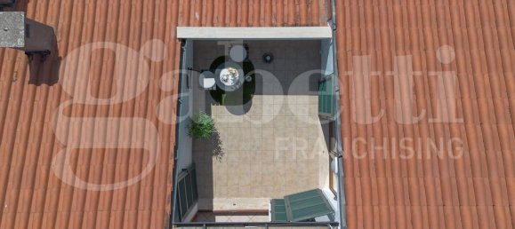 5 rooms Apartment in Perugia, Italy No. 271569 17