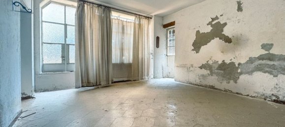 5 غرف نوم منزل في Oleggio, Italy رقم 377489 11