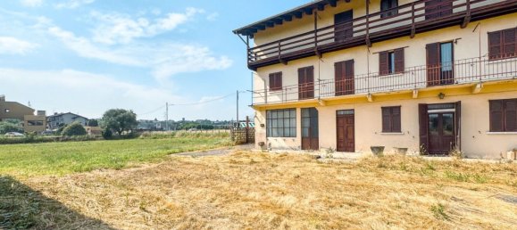 5 غرف نوم منزل في Oleggio, Italy رقم 377489 4