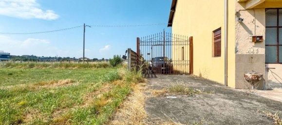 5 غرف نوم منزل في Oleggio, Italy رقم 377489 5