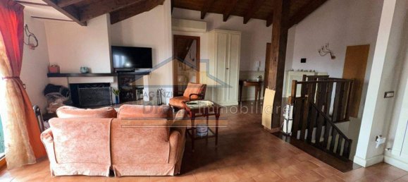 4 غرف نوم منزل ذو طابقين في Giugliano in Campania, Italy رقم 209336 20