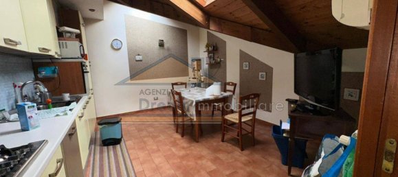 4 غرف نوم منزل ذو طابقين في Giugliano in Campania, Italy رقم 209336 24