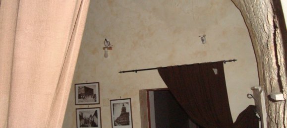 70m² Commercial property in Noicattaro, Italy No. 80079 7