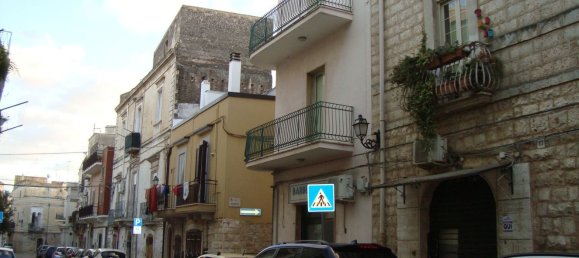 70m² Commercial property in Noicattaro, Italy No. 80079 2