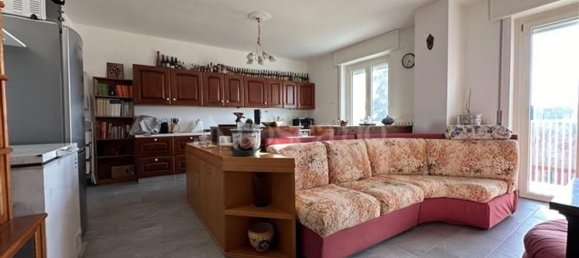 Квартира с 3 комнатами в Милан, Италия № 239622 4