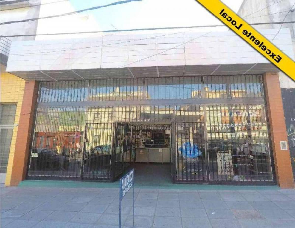 200m² Office in Vicente Lopez, Argentina No. 25964