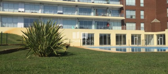 305m² Commercial property in Gemeses, Portugal No. 66741 30