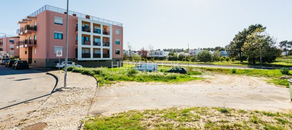 1083m² Land in Palmela, Portugal No. 76849 6