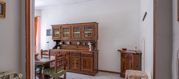 4 rooms Apartment in Sorano, Italy No. 287668 5
