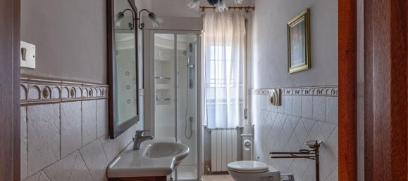 4 rooms Apartment in Sorano, Italy No. 287668 16