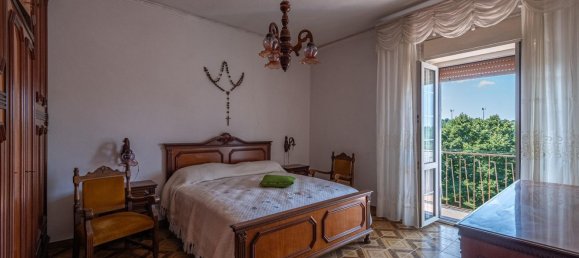 4 rooms Apartment in Sorano, Italy No. 287668 18