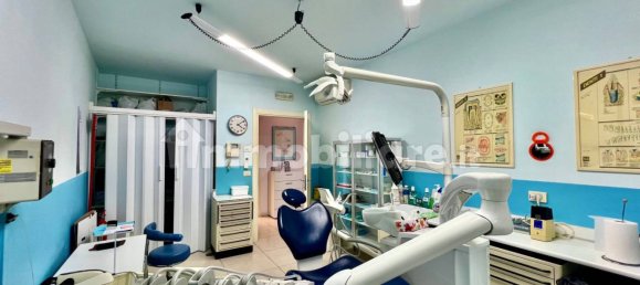 Bureau à Lonato del Garda, Italy 130m² No. 354501 8