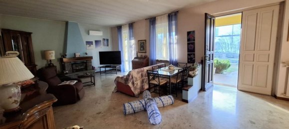 4-salle Villa à Gossolengo, Italy No. 220105 9