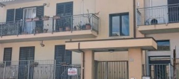 4-salle Appartement à Floridia, Italy No. 196052 3