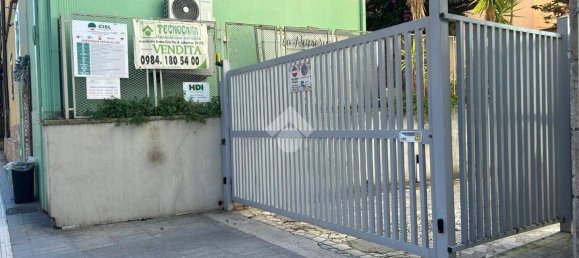 3 bedrooms Apartment in Cosenza, Italy No. 170240 6