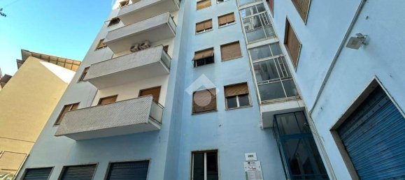 3 bedrooms Apartment in Cosenza, Italy No. 170240 3