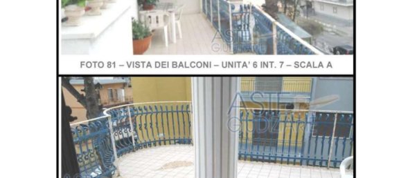 4 rooms Apartment in Naples, Italy No. 9959 9
