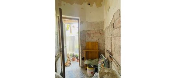 2 bedrooms House in Occhiobello, Italy No. 298622 4