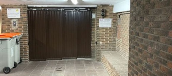 Garaje en Madrid, Spain No. 117466 2