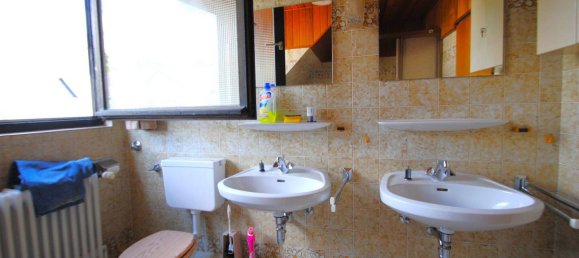 Таунхаус с 4 комнатами в Нойс, Германия № 246546 26