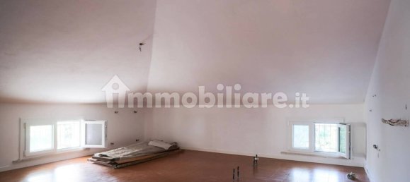 Квартира с 2 спальнями в Монтелабате, Италия № 266359 14