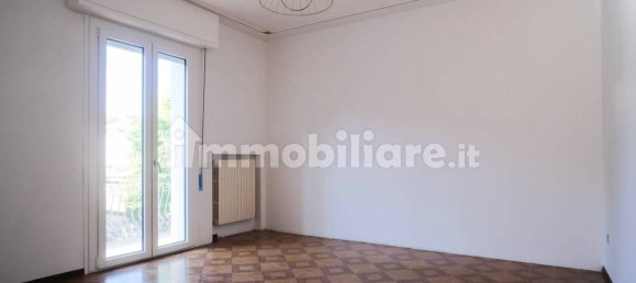 Квартира с 2 спальнями в Монтелабате, Италия № 266359 4