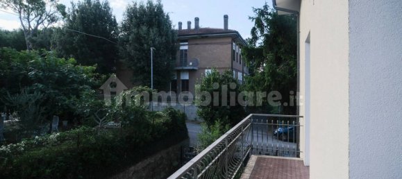 Квартира с 2 спальнями в Монтелабате, Италия № 266359 11