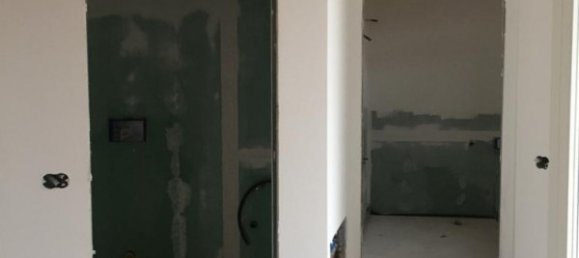 3 rooms Duplex in Vicenza, Italy No. 158759 9