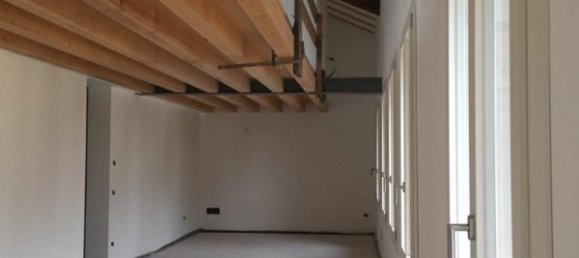 3 rooms Duplex in Vicenza, Italy No. 158759 4